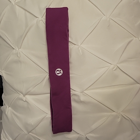 lululemon athletica Other - Lululemon Headband
